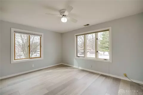 2915 Cathy Ln, Kettering, OH 45429 photo 28
