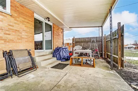 Exterior - 2764 Horstman Dr, Kettering, OH 45429 photo 3 of 4