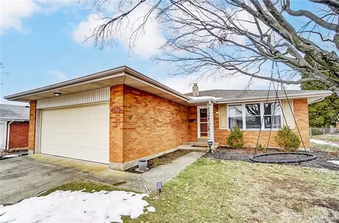 2764 Horstman Dr, Kettering, OH 45429