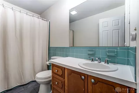 Bath - 2764 Horstman Dr, Kettering, OH 45429 photo 2 of 2