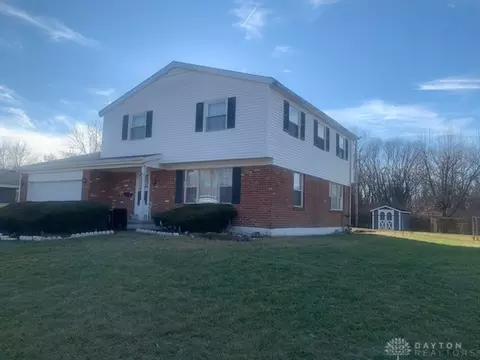 3713 Stormont Rd, Dayton, OH 45426