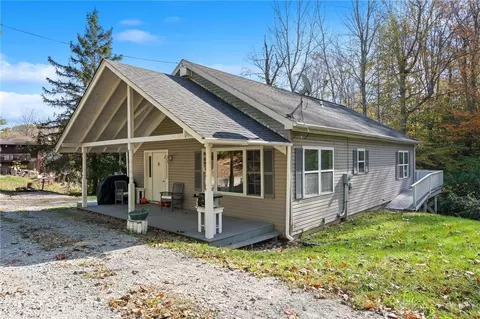 496 Lakelly Rd, Wilmington, OH 45177