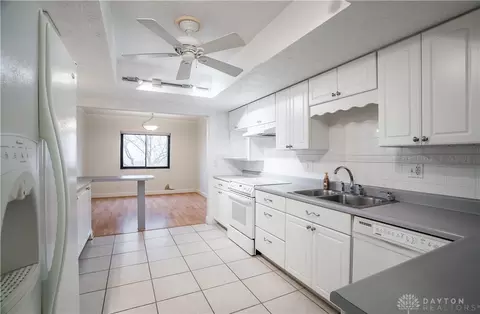 1105 Snowshoe Trl #11, Dayton, OH 45449