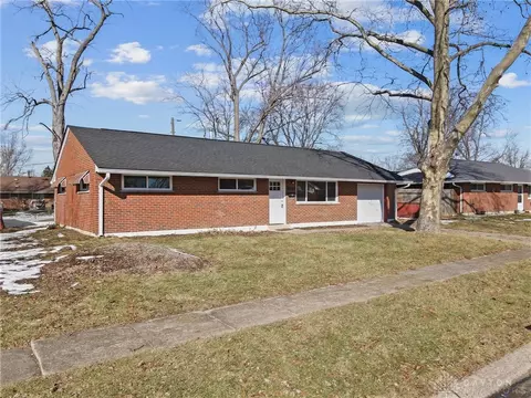 4541 Kapp Dr, Dayton, OH 45424