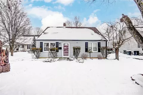 26 Overlook St, Englewood, OH 45322