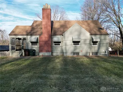7400 N Main St, Dayton, OH 45415