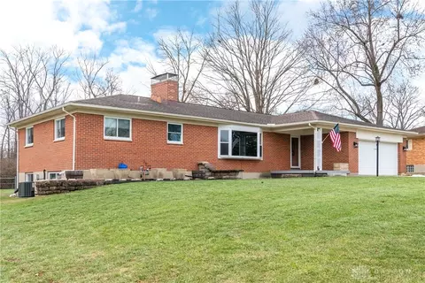 3967 Reinwood Dr, Dayton, OH 45414