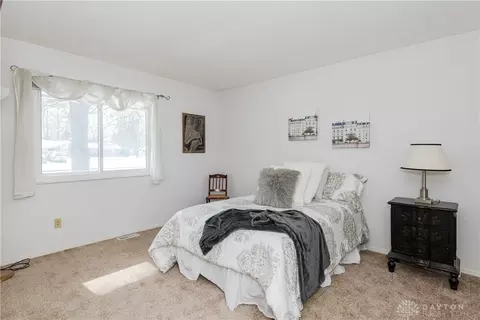 1053 E Rahn Rd, Centerville, OH 45429 photo 26