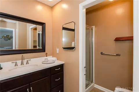 1053 E Rahn Rd, Centerville, OH 45429 photo 24