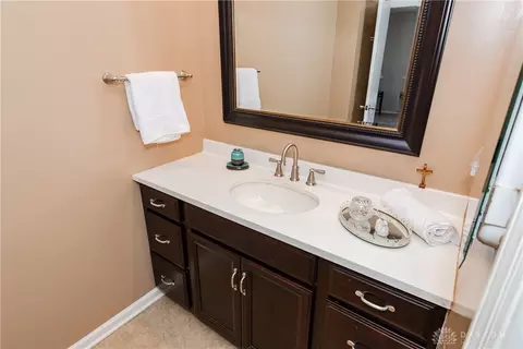 1053 E Rahn Rd, Centerville, OH 45429 photo 25