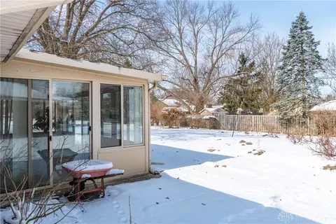 1053 E Rahn Rd, Centerville, OH 45429 photo 33