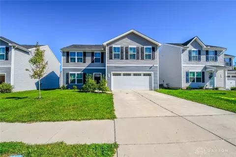 216 S Tuttle Rd, Springfield, OH 45505 photo 2