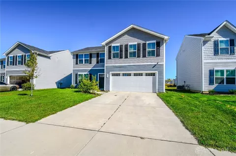 216 S Tuttle Rd, Springfield, OH 45505 photo 3