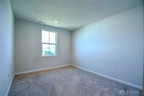 216 S Tuttle Rd, Springfield, OH 45505 photo 23