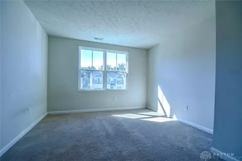 216 S Tuttle Rd, Springfield, OH 45505 photo 31