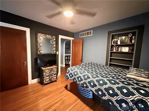 Bedroom - 23 E Home Rd, Springfield, OH 45504 photo 1 of 2