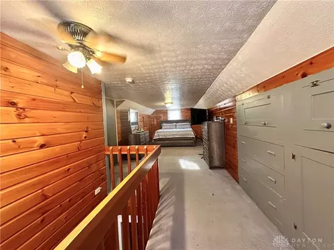 Entry Way - 23 E Home Rd, Springfield, OH 45504 photo 5 of 5