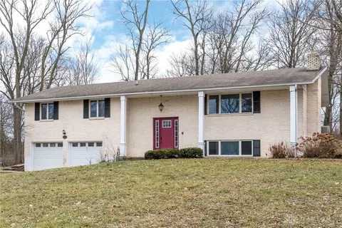 2541 Eckley Blvd, West Carrollton, OH 45449