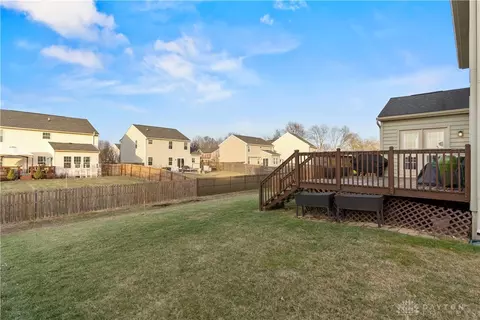 Exterior - 58 Cascade Dr, Fairborn, OH 45324 photo 8 of 11