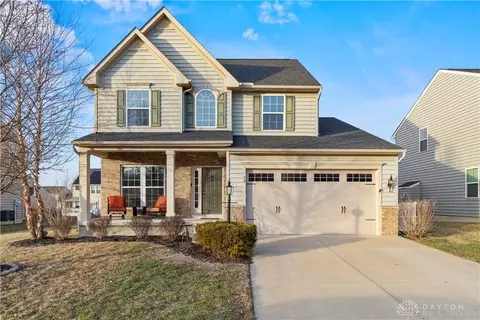 58 Cascade Dr, Fairborn, OH 45324