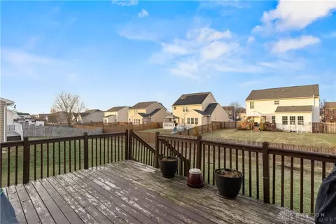 Exterior - 58 Cascade Dr, Fairborn, OH 45324 photo 10 of 11