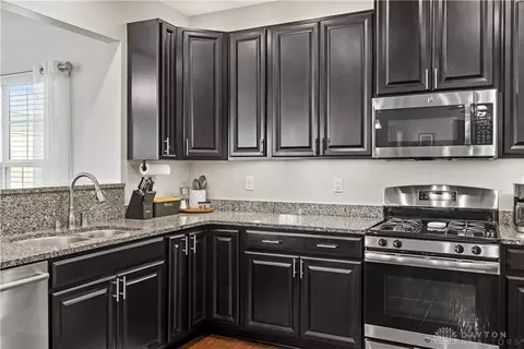 Kitchen - 58 Cascade Dr, Fairborn, OH 45324 photo 6 of 6