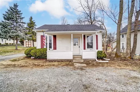 222 College St, Saint Paris, OH 43072