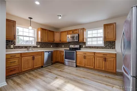 327 N Jackson St, Springfield, OH 45504 photo 11