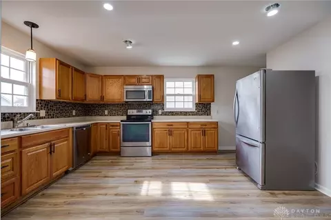 327 N Jackson St, Springfield, OH 45504 photo 10