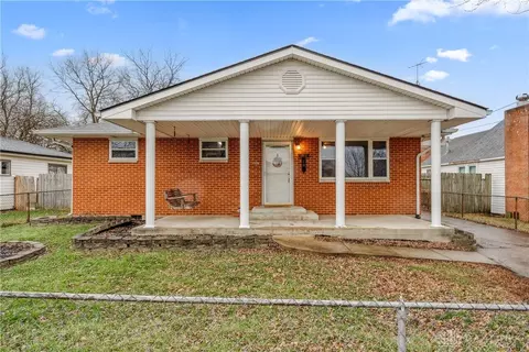 1712 Lowell Dr, Fairborn, OH 45324