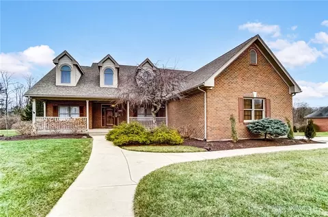 3622 E Salinas Cir, Dayton, OH 45440