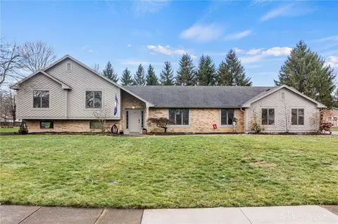 10189 Simms Station Rd, Dayton, OH 45458