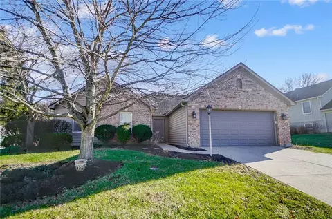 6882 Marwyck Dr, Centerville, OH 45459