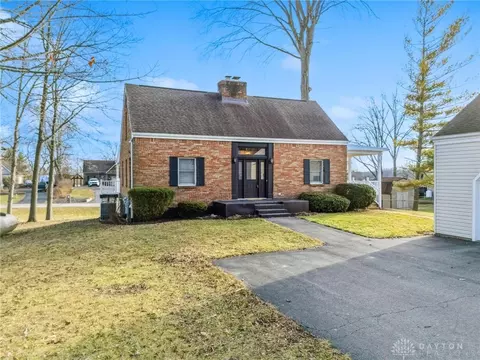3773 N Lakeshore Dr, Jamestown, OH 45335