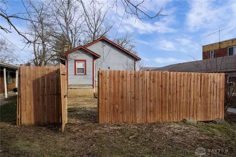 Exterior - 2345 Rustic Rd, Dayton, OH 45406 photo 6 of 6
