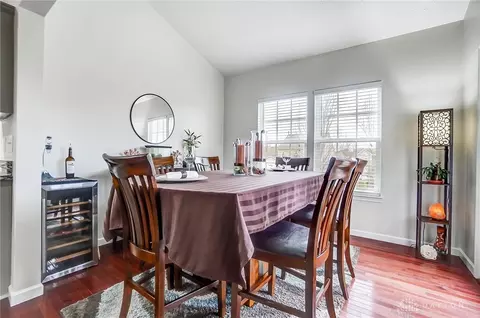 Dining - 3287 Witherspoon Dr, Kettering, OH 45440 photo 2 of 3