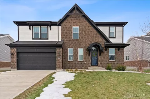 2711 Cleopatra Dr, Middletown, OH 45005