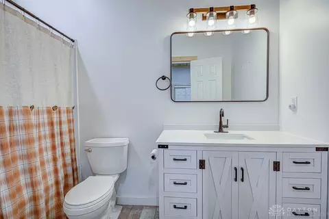 Bath - 106 Maple St, Gratis, OH 45330 photo 3 of 3
