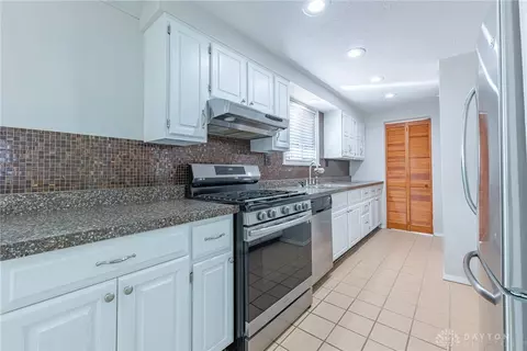 5001 Glenmina Dr, Centerville, OH 45440 photo 6