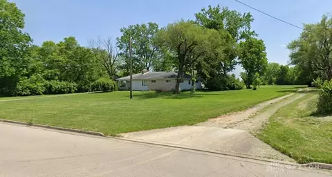 2632 Ashcraft Rd, Dayton, OH 45414