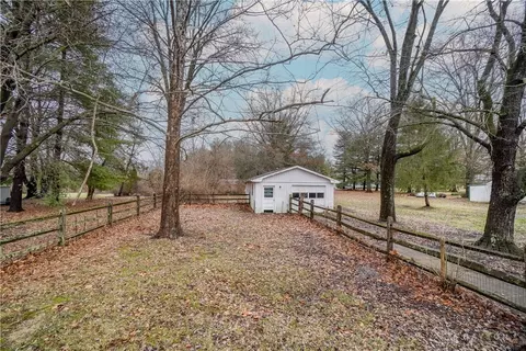 Exterior - 3612 Lucas Rd, Blanchester, OH 45107 photo 12 of 14