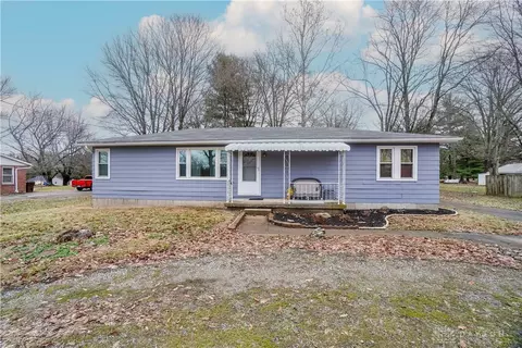 3612 Lucas Rd, Blanchester, OH 45107