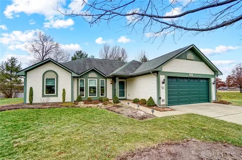 55 Mince Dr, Springboro, OH 45066