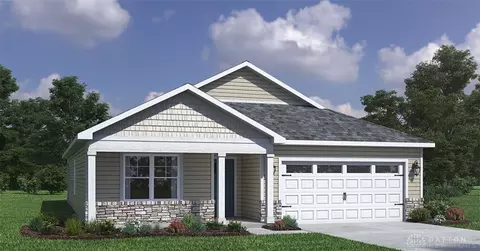 1472 Camden Ln, Xenia, OH 45385