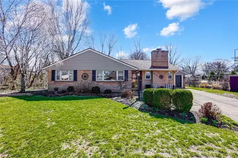 4913 Archmore Dr, Dayton, OH 45440