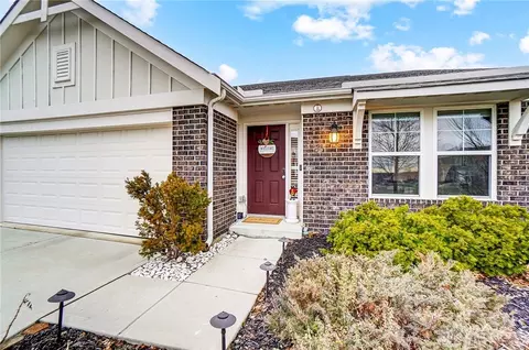 108 Oasis Ct, Springboro, OH 45066 photo 4