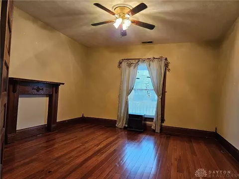 Bedroom - 308 N Bechtle Ave, Springfield, OH 45504 photo 1 of 4