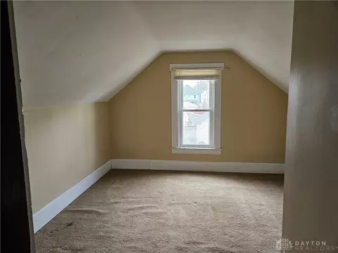 Bedroom - 308 N Bechtle Ave, Springfield, OH 45504 photo 4 of 4
