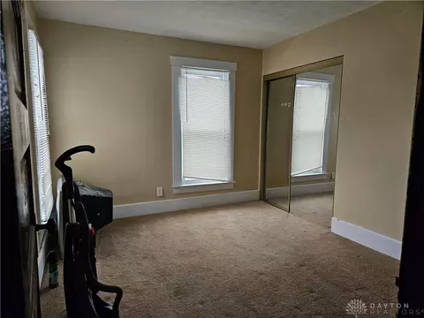 Bedroom - 308 N Bechtle Ave, Springfield, OH 45504 photo 3 of 4