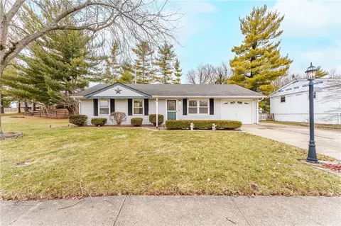 164 Beverly Pl, Xenia, OH 45385